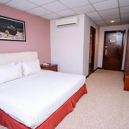 Jewels Hotel Кота-Бару Экстерьер фото