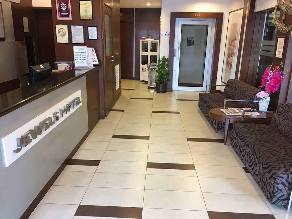 Jewels Hotel Кота-Бару Экстерьер фото