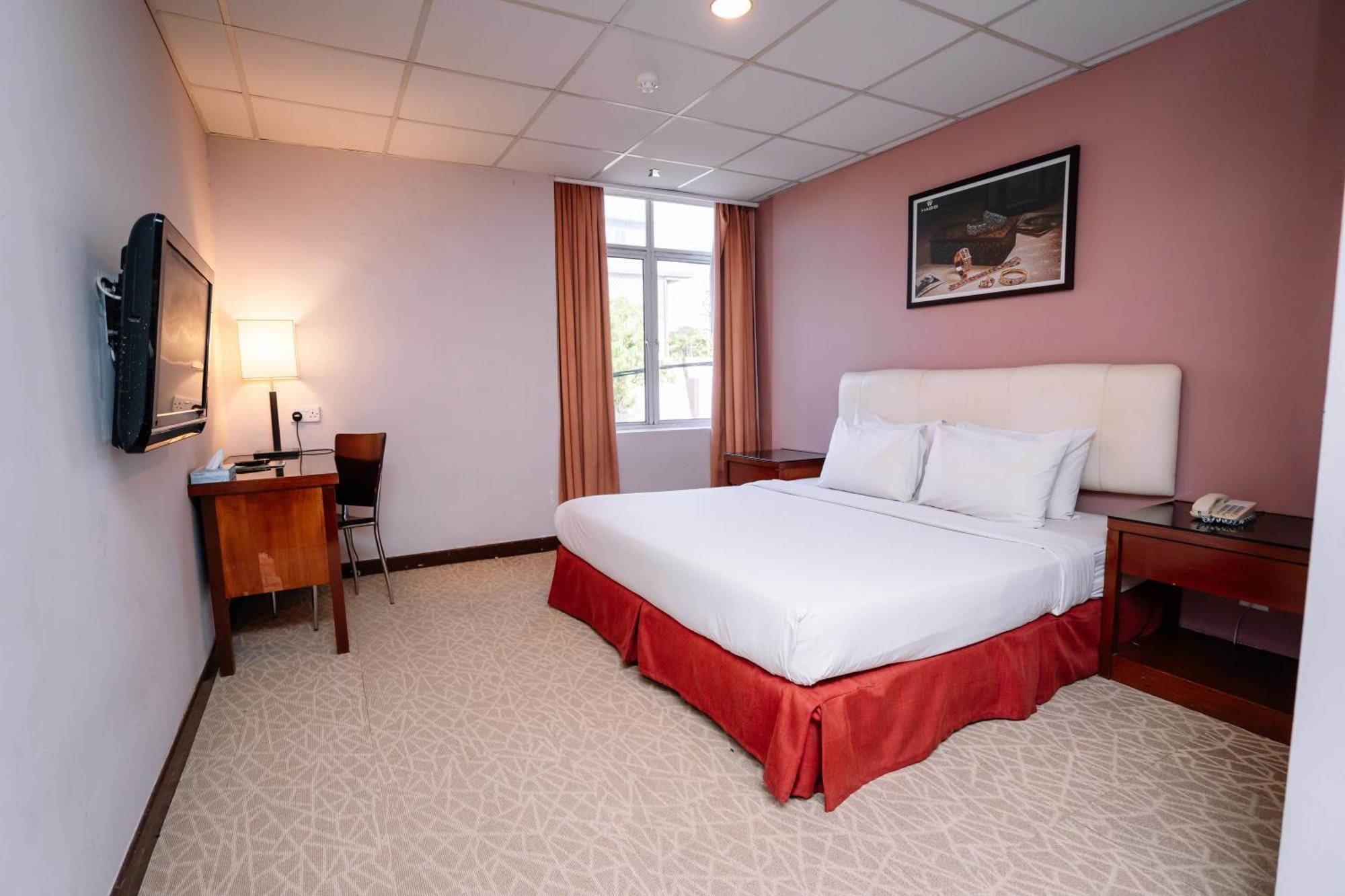 Jewels Hotel Кота-Бару Экстерьер фото
