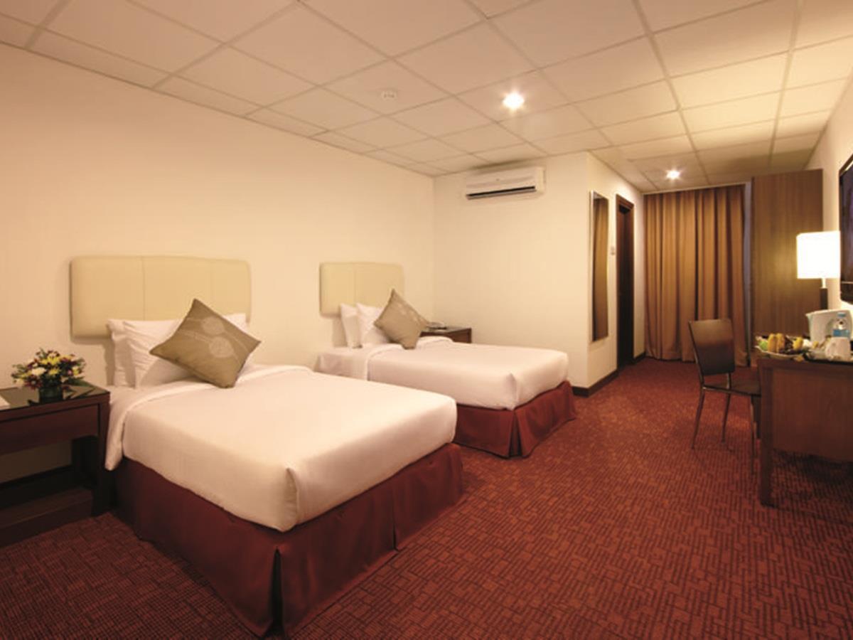 Jewels Hotel Кота-Бару Экстерьер фото
